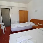 Hotel Kanarya Çeşme