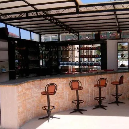 Kanarya 3* Çeşme