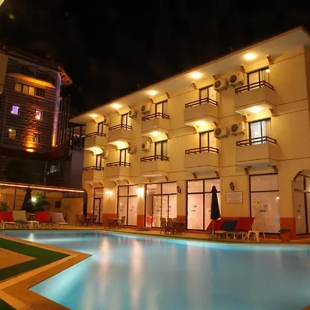 Kanarya Otel 3*